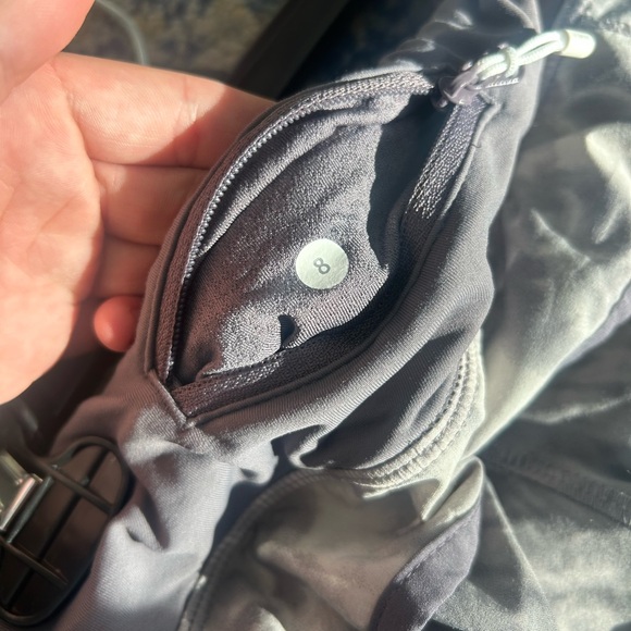 Vintage Lululemon Lowrise Speedup Shorts - Picture 7 of 7